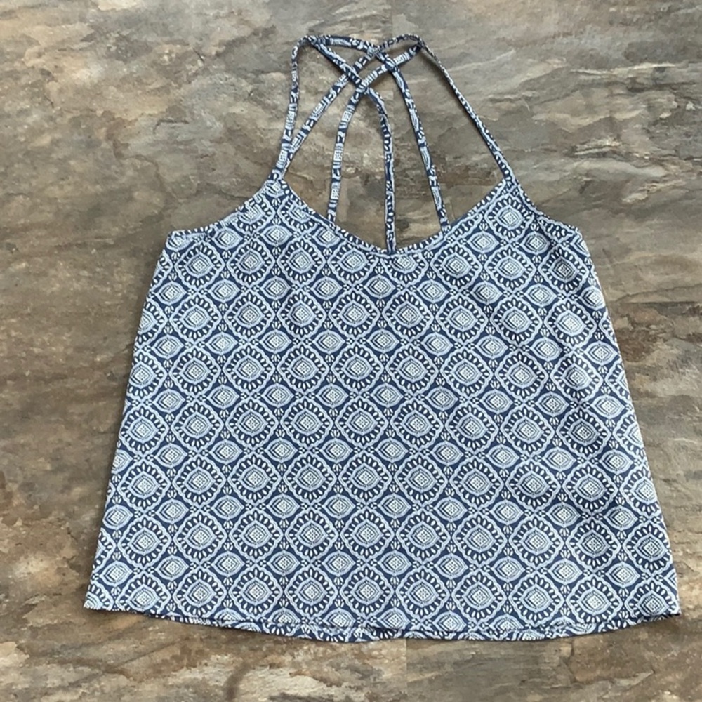 Blue and white patterned Hollister tank